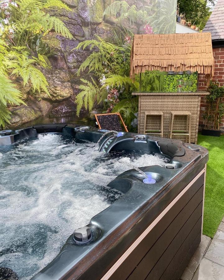 Apartament Dawns House Cromford, Peak District, Hot Tub, For 6 - Stunning Views Zewnętrze zdjęcie